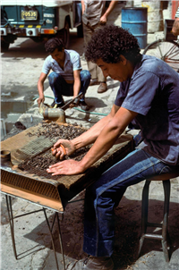 Barrio Triste por León Ruiz (1985)