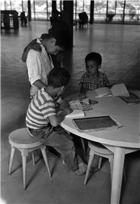 Biblioteca Pública Piloto Galería Histórica