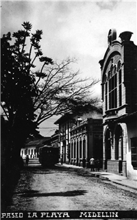 Avenida La Playa Galería Histórica