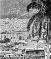 Estación Universidad Galería Histórica