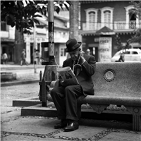 La banca. Proyecto fotográfico de León Francisco Ruiz, 1980.