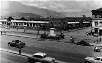 Las plazas que se volvieron parques Galería Antigua