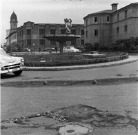 Las plazas que se volvieron parques Galería Antigua