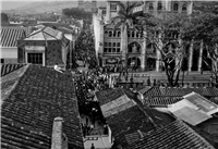 Junín con la Playa Galería Histórica