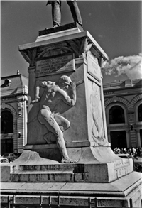 Monumento a Francisco Javier Cisneros