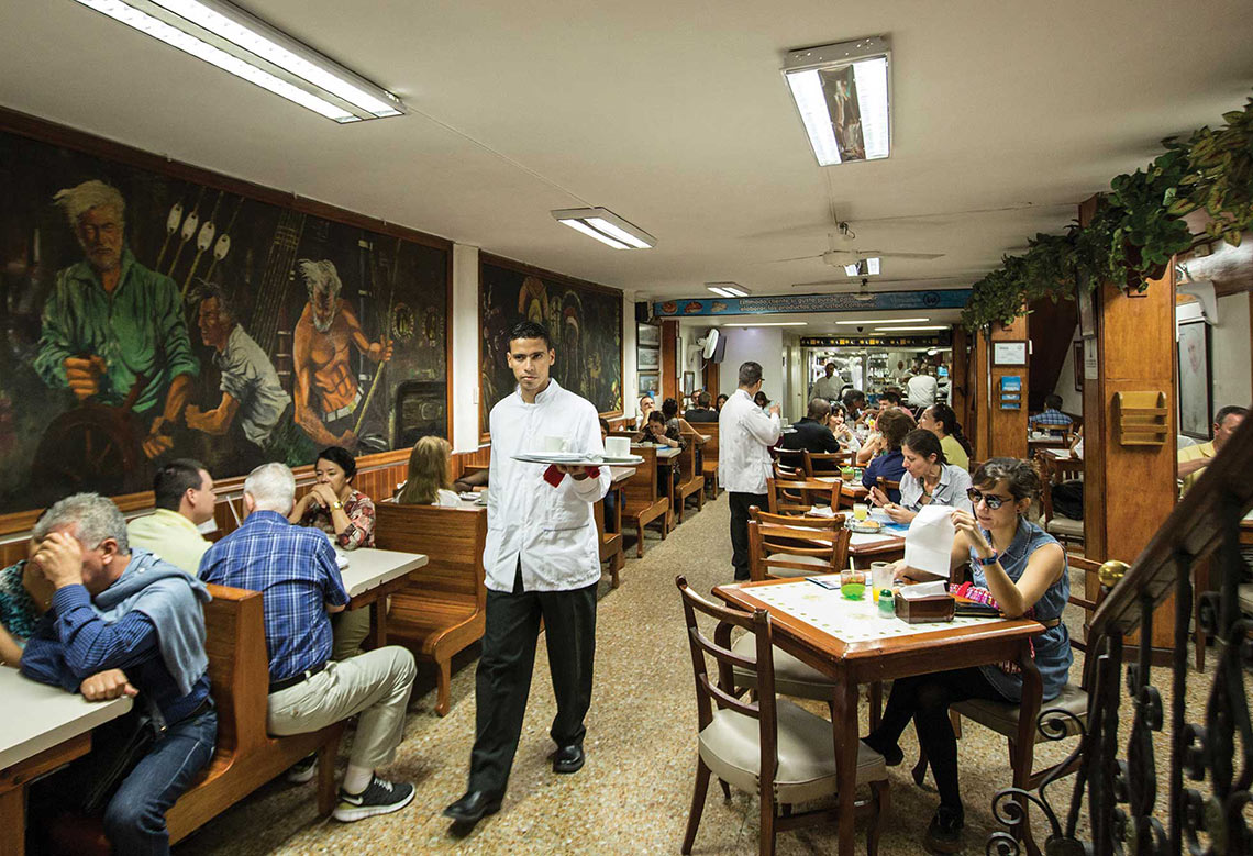 Salón Versalles, Fotografía Juan Fernando Ospina