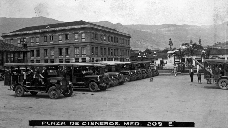 Ayacucho en la historia del transporte en Medellín