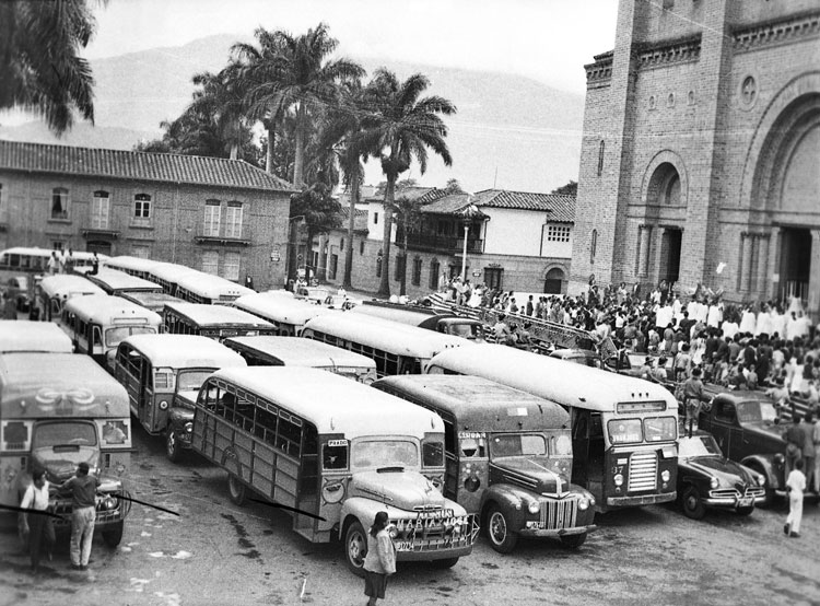 El tiempo en el que los buses mandaban