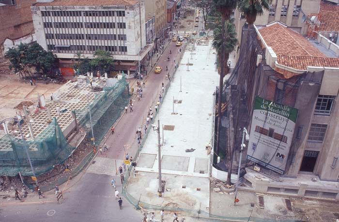 De Palacio Municipal a Museo de Antioquia: caos y esperanza urbana