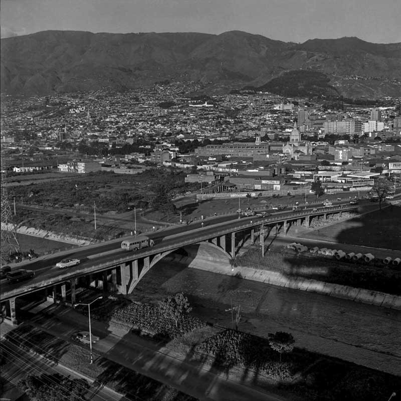 El Puente de Colombia