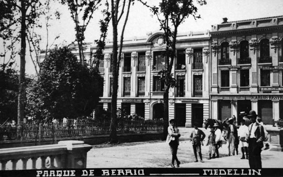 Inauguración del tranvía. 1921.